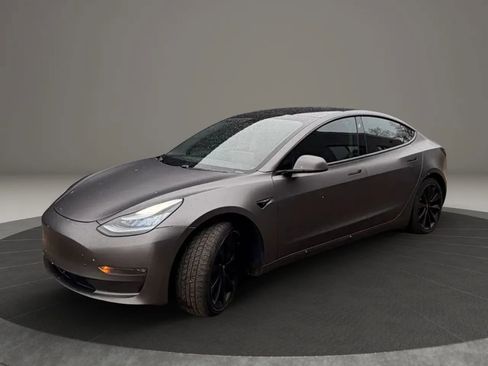 Used 2019 Tesla Model 3 Long Range image 1