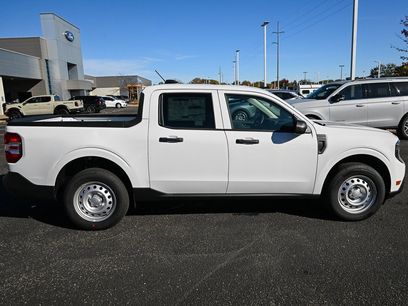 New 2025 Ford Maverick XL w/ Equipment Group 101A