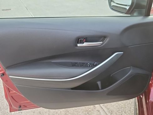 Used 2024 Toyota Corolla SE FWD image 12