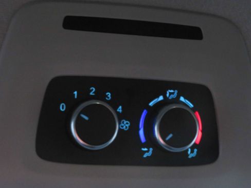 Used 2024 Ford Transit 350 XLT image 49