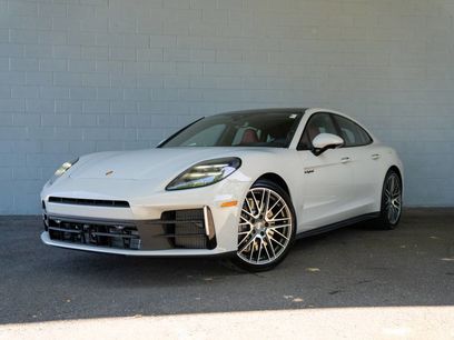 New 2026 Porsche Panamera 4