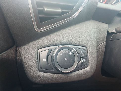 Used 2013 Ford Escape Titanium w/ Parking Technology Pkg FWD image 20
