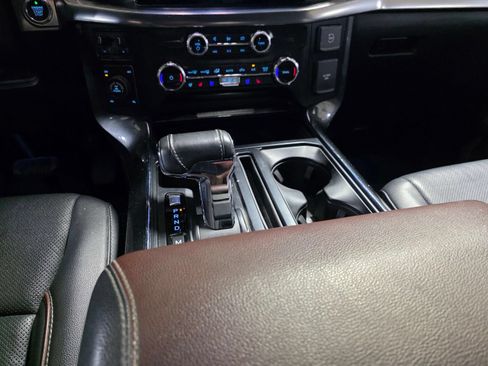 Used 2022 Ford F150 Lariat w/ Equipment Group 502A High AWD/4WD image 19