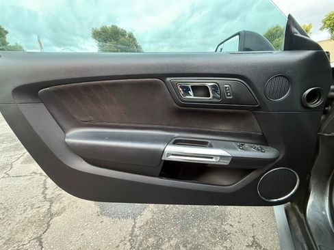 Used 2016 Ford Mustang GT Premium RWD image 16
