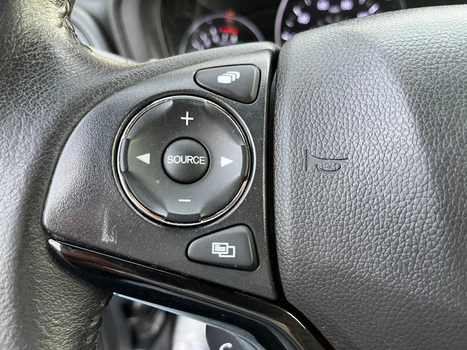 Used 2021 Honda HR-V Sport image 15