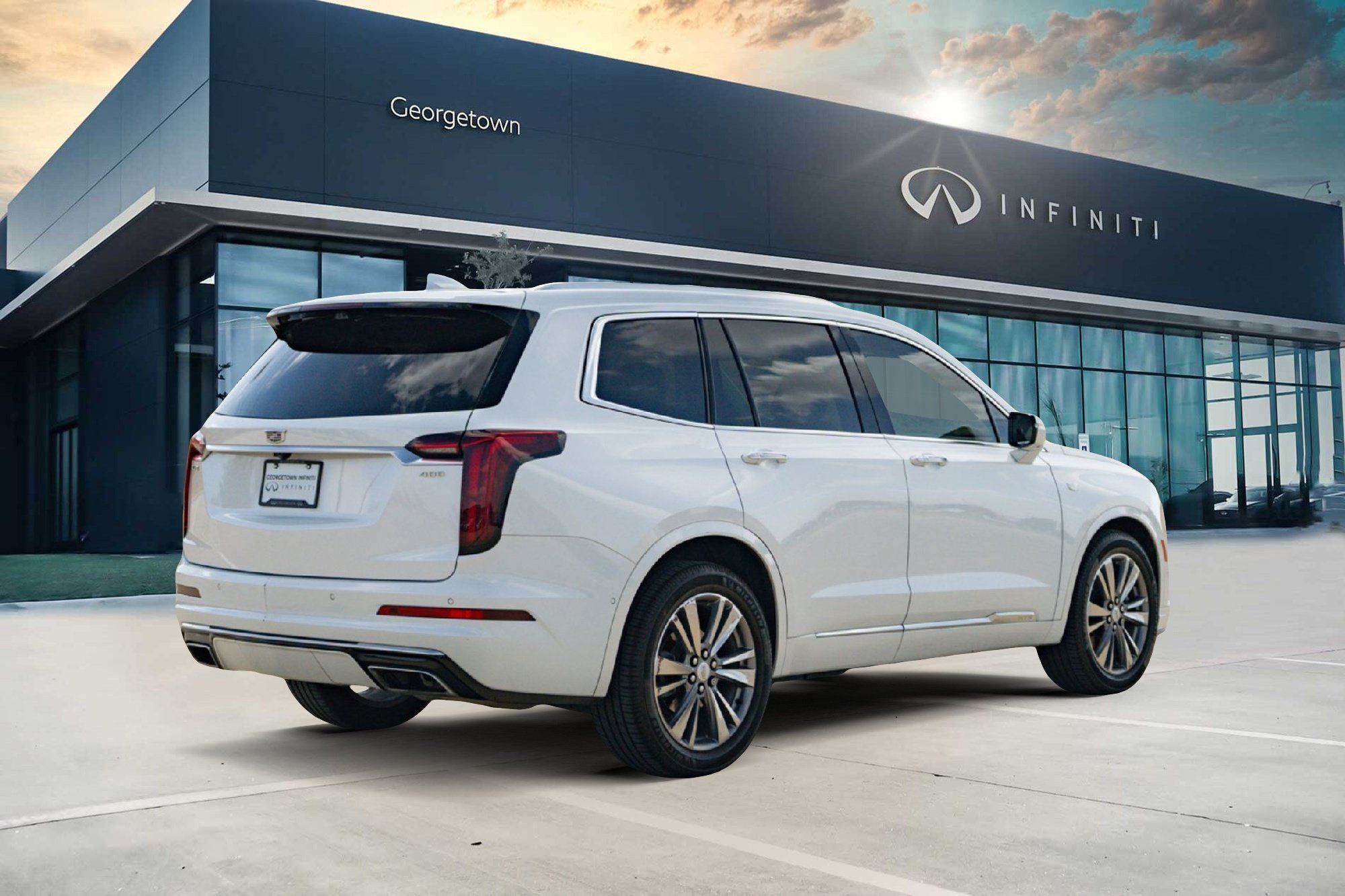 Used 2022 Cadillac XT6 Premium Luxury w/ Technology Package FWD image 5