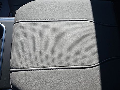 New 2026 GMC Sierra 2500 SLT w/ SLT Premium Package image 28