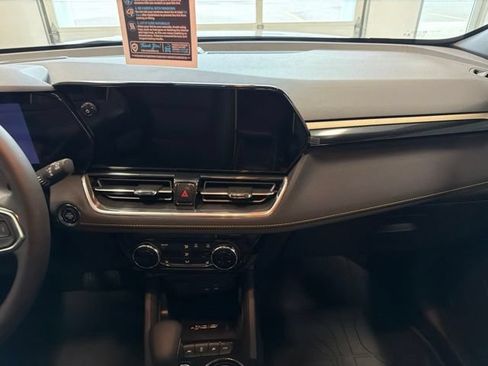 New 2026 Chevrolet TrailBlazer ACTIV w/ Convenience Package AWD/4WD image 32
