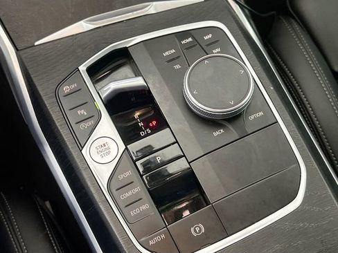 Used 2024 BMW 330i xDrive Sedan w/ Convenience Package image 16