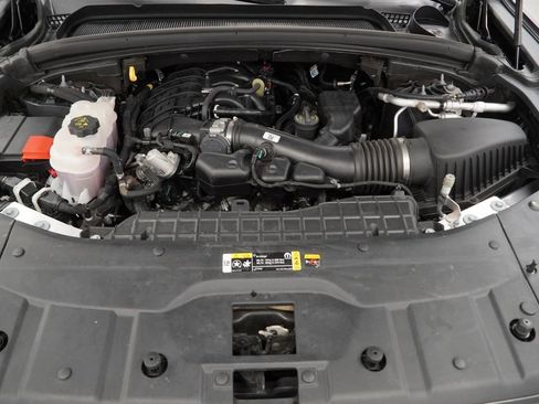 Certified 2023 Jeep Grand Cherokee Limited w/ Black Appearance Package image 52