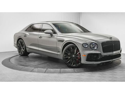 Certified 2023 Bentley Flying Spur W12 image 1