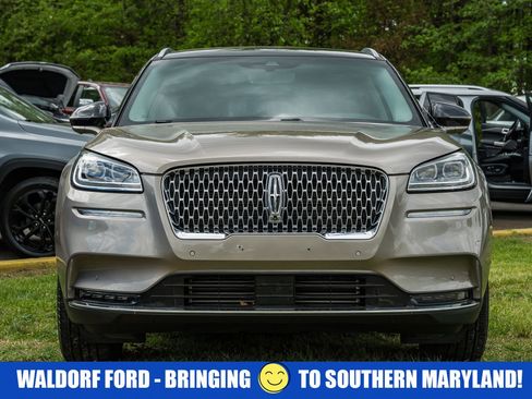 Used 2020 Lincoln Corsair Reserve w/ Equipment Group 201A AWD/4WD image 2