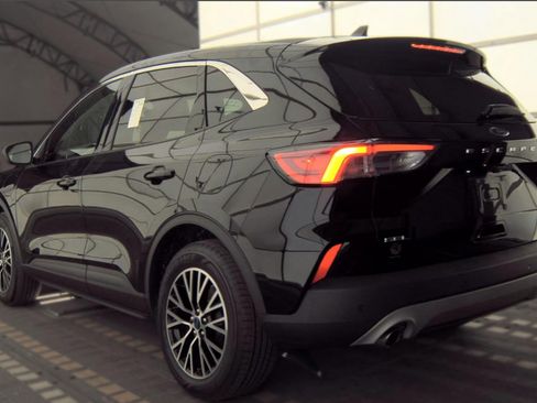 Used 2022 Ford Escape SEL FWD image 6