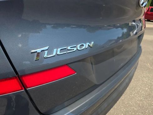 Used 2020 Hyundai Tucson Value w/ Cargo Package FWD image 11