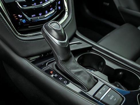 Used 2019 Cadillac CTS V w/ Carbon Fiber Package RWD image 32