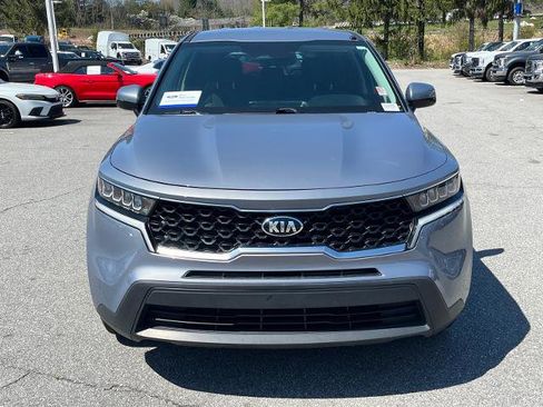 Used 2021 Kia Sorento LX image 5