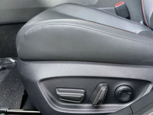 Certified 2026 Toyota Prius Plug-In Hybrid FWD image 31