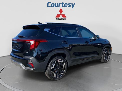 Used 2024 Kia Seltos SX AWD/4WD image 7