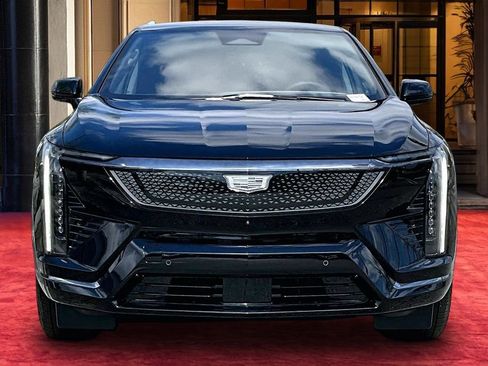New 2026 Cadillac Optiq Sport 1 RWD image 3