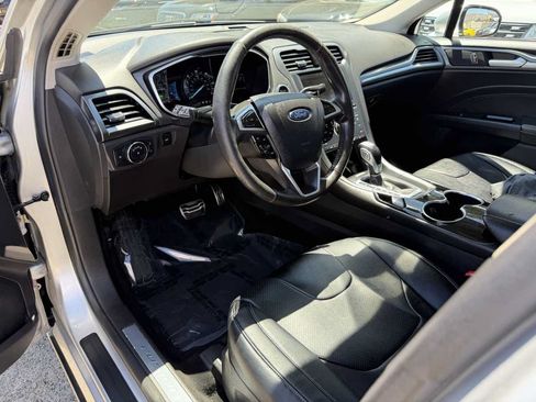 Used 2014 Ford Fusion Energi Titanium FWD image 12