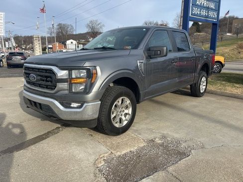 Used 2023 Ford F150 XLT image 1
