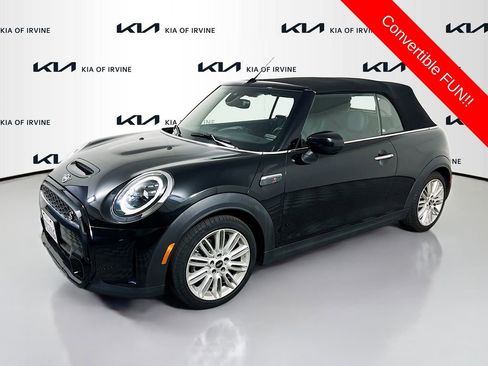 Used 2024 MINI Cooper S image 3