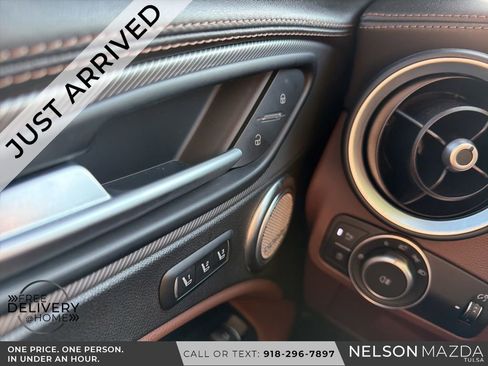 Used 2019 Alfa Romeo Stelvio Ti Sport w/ Quick Order Package 22S Sport AWD/4WD image 19