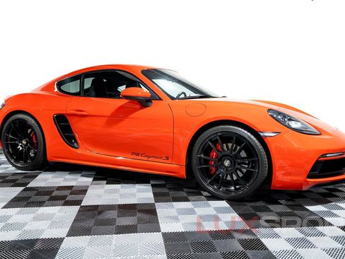 Used 2018 Porsche 718 Cayman S image 77
