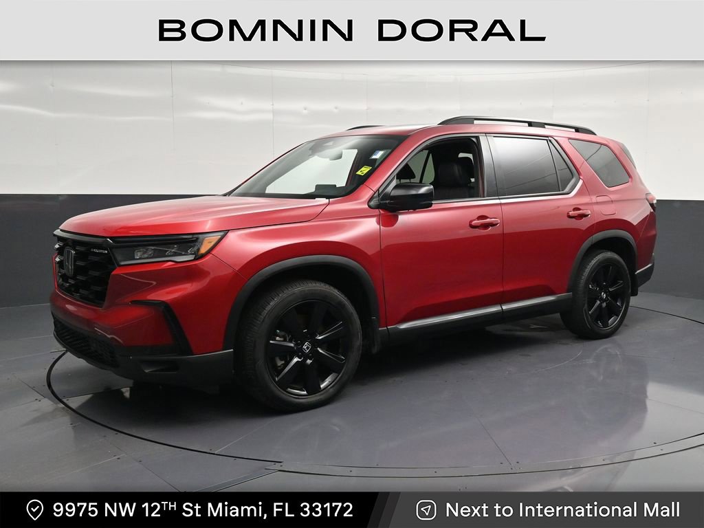 Used 2025 Honda Pilot Black Edition image 1