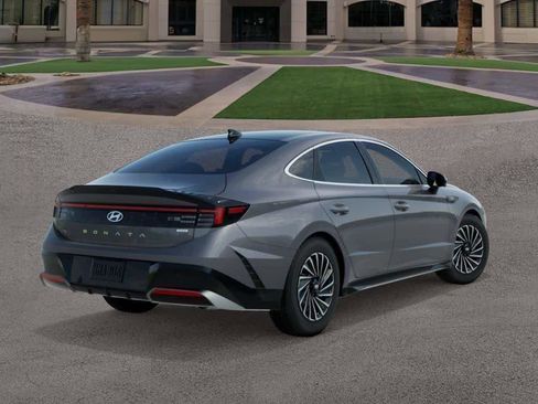 New 2026 Hyundai Sonata Limited image 5