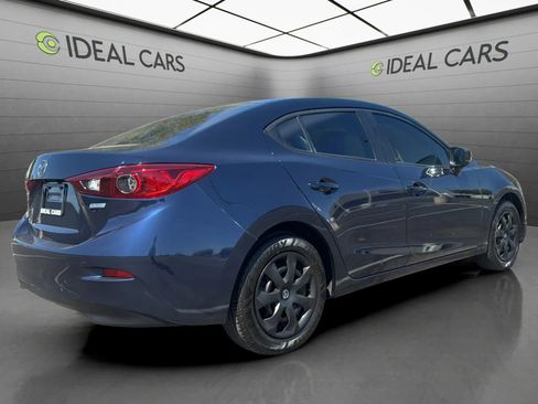 Used 2018 MAZDA MAZDA3 Sport FWD image 5