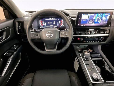 New 2026 Nissan Pathfinder SL AWD/4WD image 27