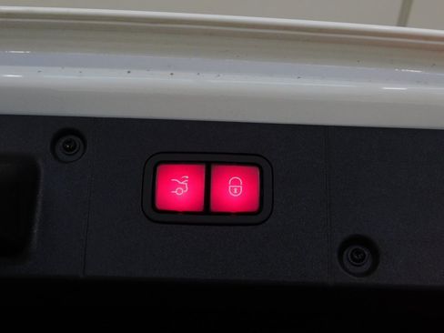 Used 2012 Mercedes-Benz S 550 4MATIC image 80