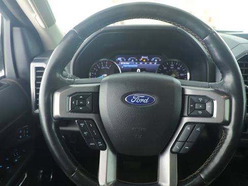Used 2019 Ford Expedition Platinum image 7