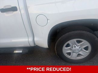 Used 2020 Toyota Tundra SR5 w/ SR5 Upgrade Package AWD/4WD video 2