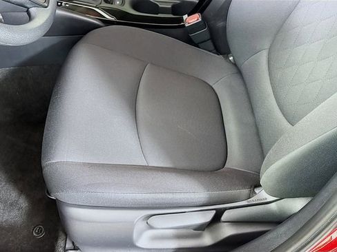 Used 2020 Toyota Corolla LE image 23