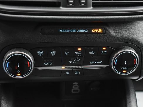 Used 2024 Ford Escape ST-Line FWD image 28