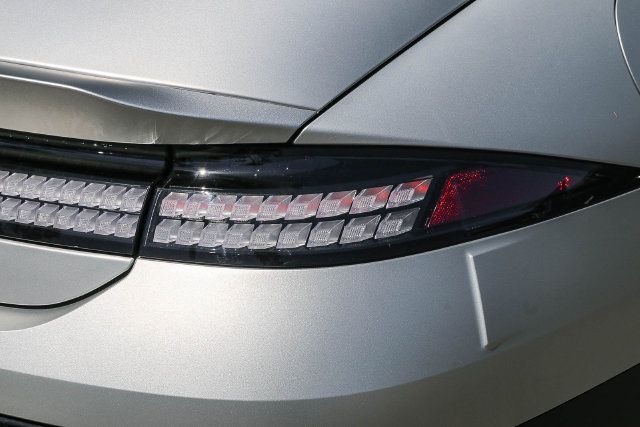 Certified 2025 Hyundai Ioniq 6 SEL RWD image 12