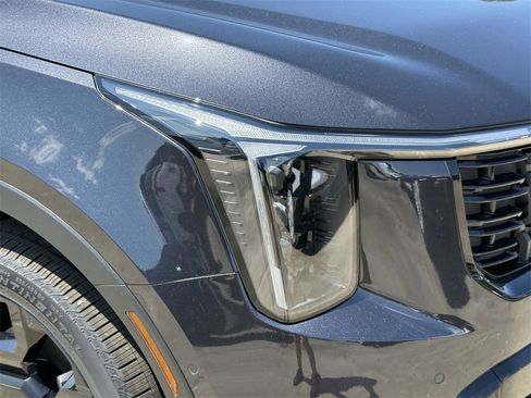 New 2026 Kia Sorento SX Prestige w/ Olive Brown Leather Package image 10