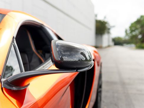 Used 2013 McLaren MP4-12C image 22