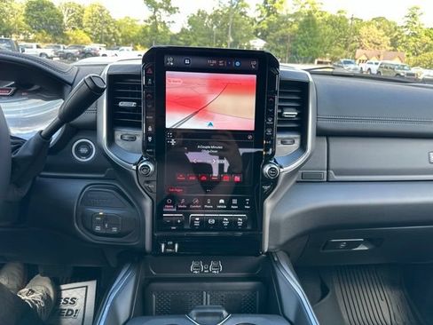 New 2027 RAM 2500 Laramie w/ Sport Appearance Package AWD/4WD image 15