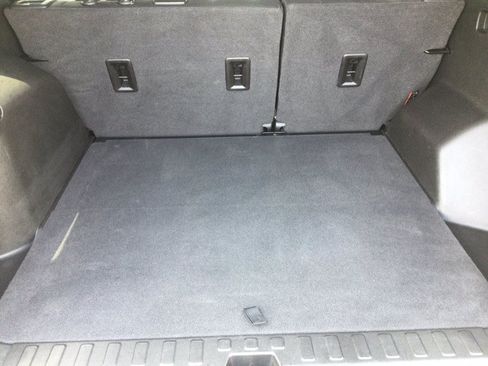 Used 2020 Chevrolet Equinox LT AWD/4WD image 16
