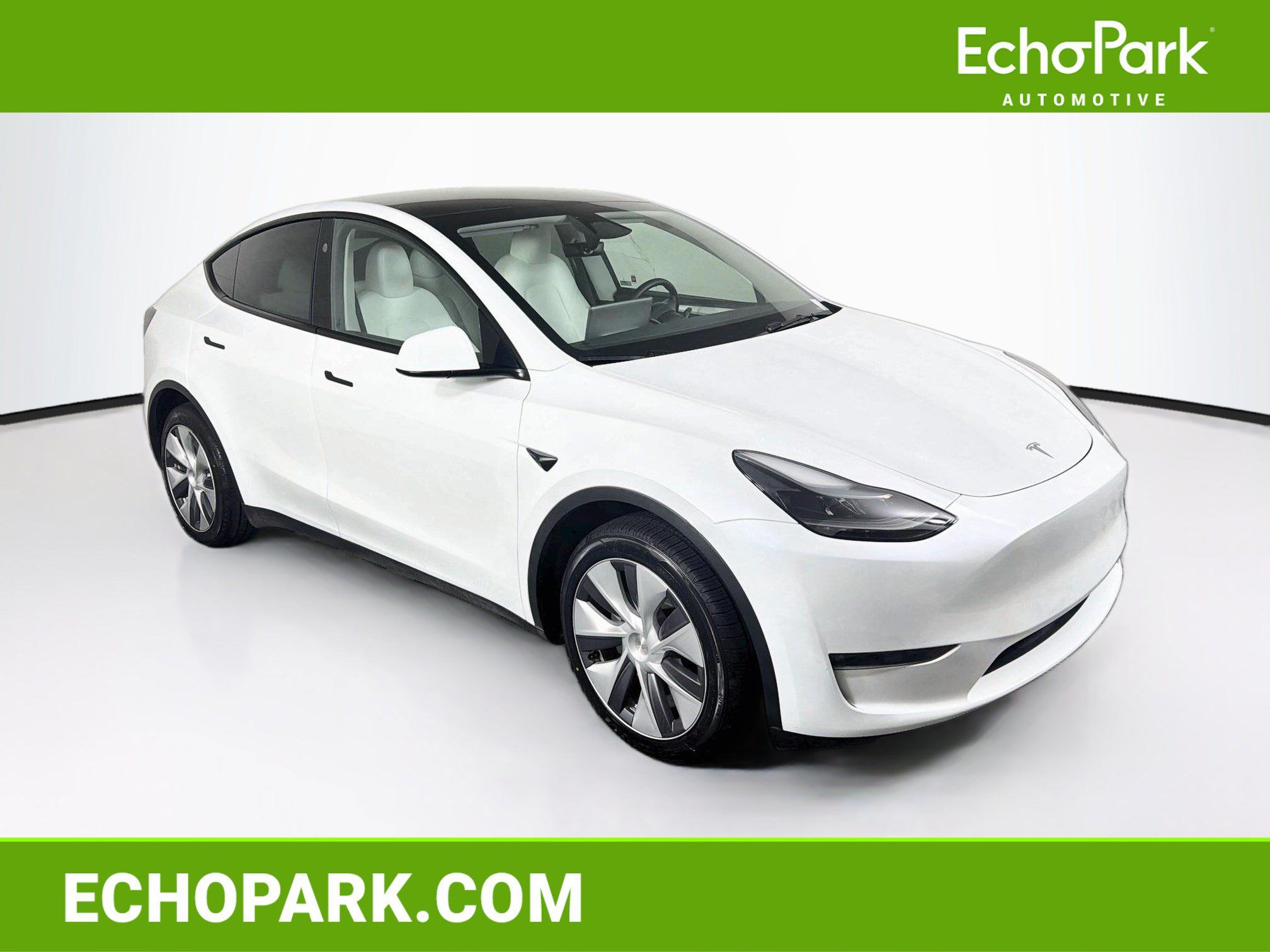 Used 2023 Tesla Model Y Long Range AWD/4WD image 1