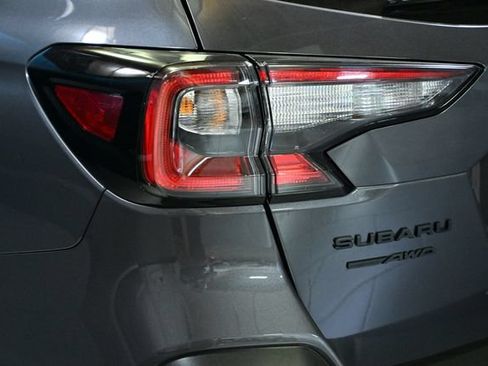 Used 2025 Subaru Outback Onyx Edition AWD/4WD image 19