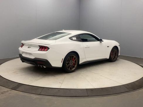 Used 2024 Ford Mustang GT Premium RWD image 5