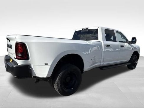 New 2026 RAM 3500 Tradesman AWD/4WD image 7