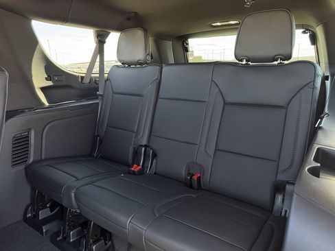 New 2026 GMC Yukon XL Denali w/ Denali Reserve Package image 26