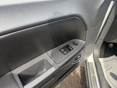 Used 2012 Dodge Challenger R/T image 12