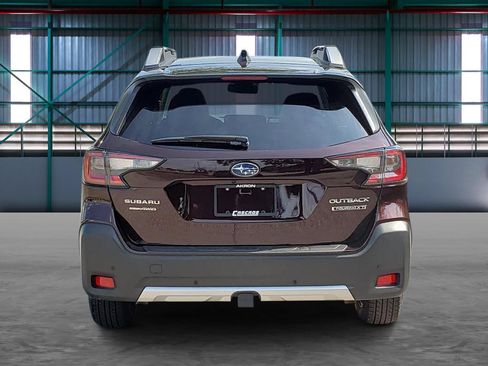 Used 2025 Subaru Outback Touring XT AWD/4WD image 4