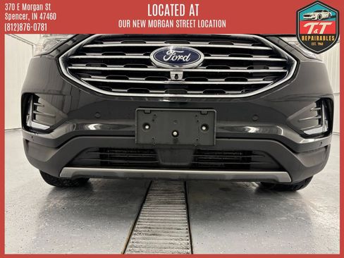 Used 2022 Ford Edge Titanium w/ Equipment Group 301A image 10